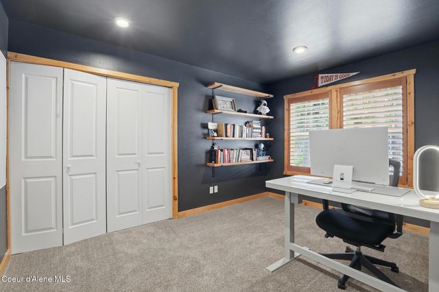 11331 N TRAFALGAR ST, Hayden, ID 83835