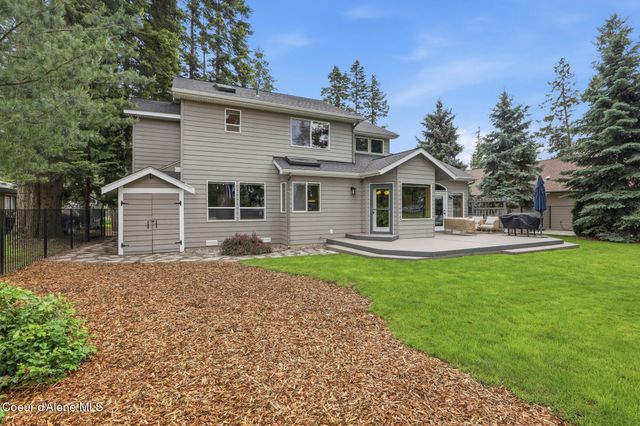 11331 N TRAFALGAR ST, Hayden, ID 83835