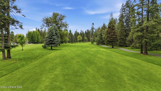 11331 N TRAFALGAR ST, Hayden, ID 83835