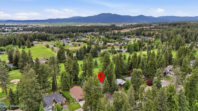 11331 N TRAFALGAR ST, Hayden, ID 83835