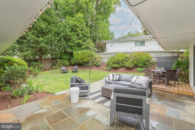 6337 LENOX RD, Bethesda, MD 20817