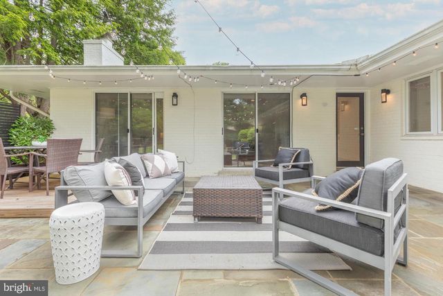 6337 LENOX RD, Bethesda, MD 20817