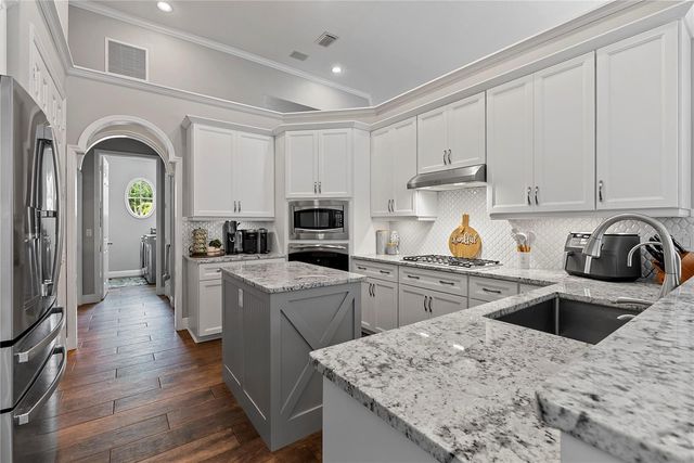 1542 WESTOVER LOOP, Lake Mary, FL 32746