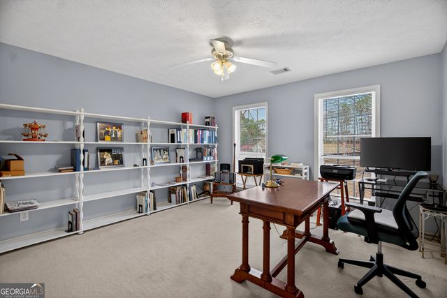 102 Cameron Pointe Drive, Lagrange, GA 30240