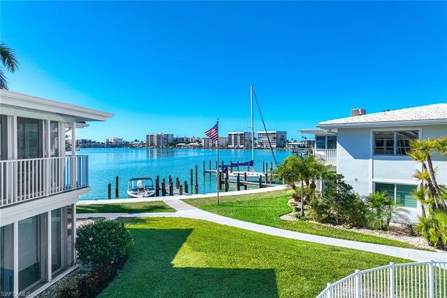 350 Harbour DR # 350, Naples, FL 34103