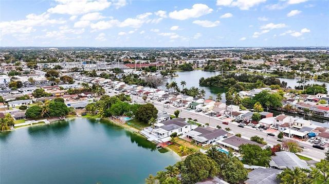 6290 W 16th Avenue, Hialeah, FL 33012