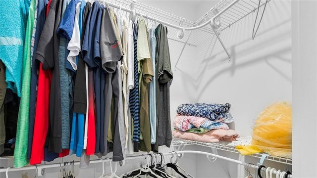 6290 W 16th Avenue, Hialeah, FL 33012