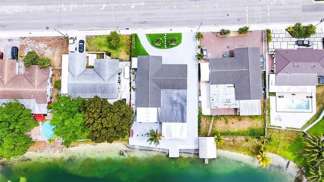 6290 W 16th Avenue, Hialeah, FL 33012