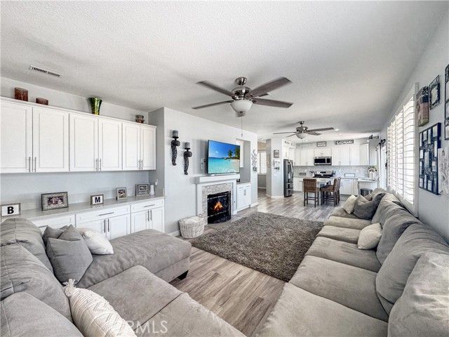 8574 De Loss Drive, Riverside, CA 92508