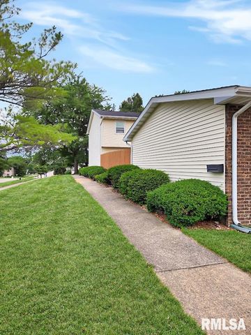 4320 W SHAWNDA Court, Peoria, IL 61615