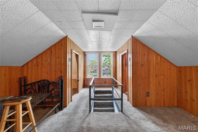 6331 Saloma Avenue, St Louis, MO 63136