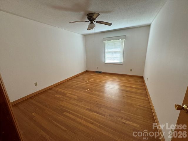 1209 Dameron Road, Bessemer City, NC 28016