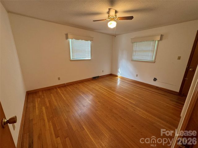 1209 Dameron Road, Bessemer City, NC 28016