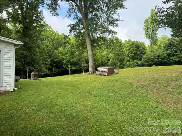 1209 Dameron Road, Bessemer City, NC 28016