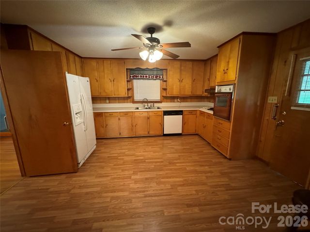 1209 Dameron Road, Bessemer City, NC 28016