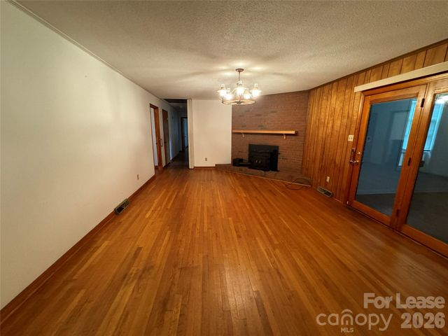 1209 Dameron Road, Bessemer City, NC 28016