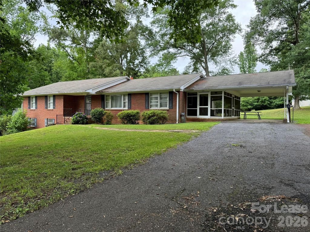 1209 Dameron Road, Bessemer City, NC 28016