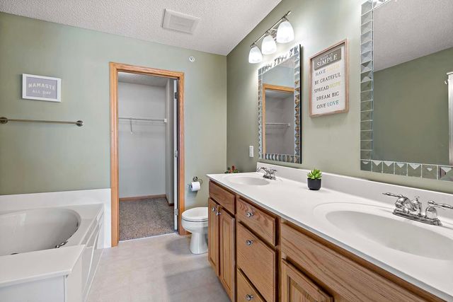 13780 Atwood Avenue, Rosemount, MN 55068