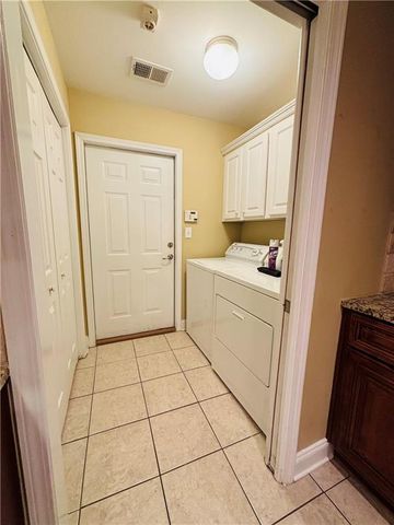 2317 Chimney Cottage NE Circle 9, Marietta, GA 30066