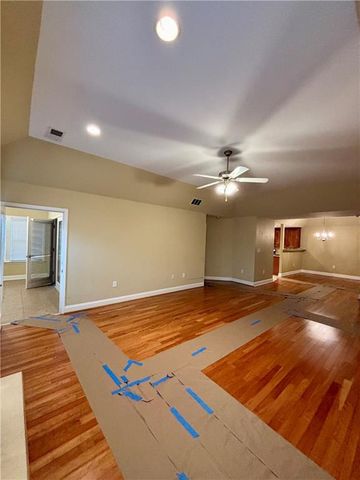 2317 Chimney Cottage NE Circle 9, Marietta, GA 30066