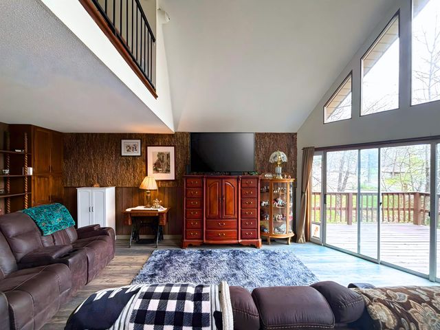 25 Wahoo Drive, Cherokee Village, AR 72529