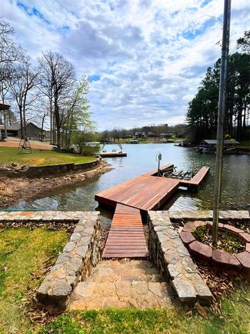 25 Wahoo Drive, Cherokee Village, AR 72529