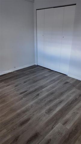 3777 NW 78th Ave 11G, Davie, FL 33024