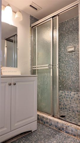 3777 NW 78th Ave 11G, Davie, FL 33024