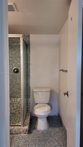 3777 NW 78th Ave 11G, Davie, FL 33024