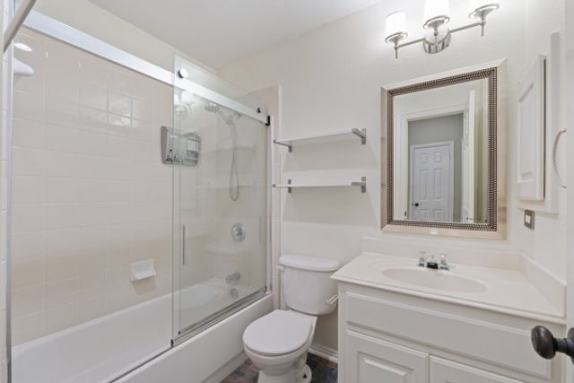 2412 Aramic Court, Arlington, TX 76001