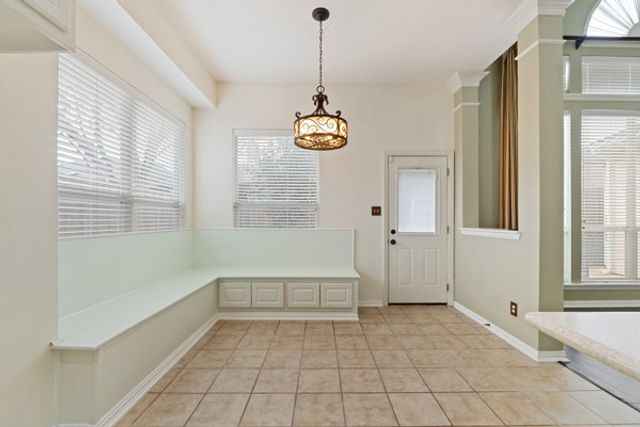 2412 Aramic Court, Arlington, TX 76001