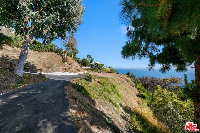20756 Seaboard Road, Malibu, CA 90265