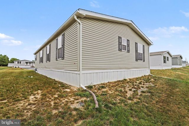 12 EVERGREEN ALY, Palmyra, PA 17078