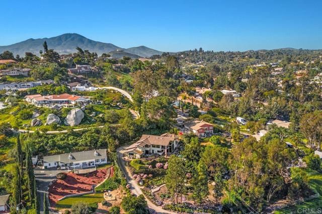 1605 Vista Del Valle, El Cajon, CA 92019