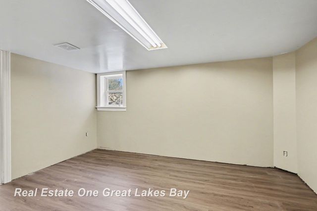 1943 Ottawa Street, Saginaw, MI 48602