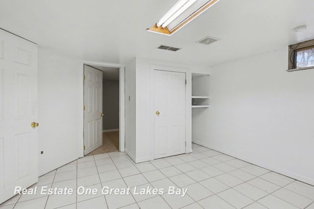 1943 Ottawa Street, Saginaw, MI 48602