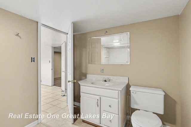 1943 Ottawa Street, Saginaw, MI 48602