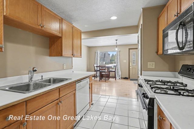 1943 Ottawa Street, Saginaw, MI 48602