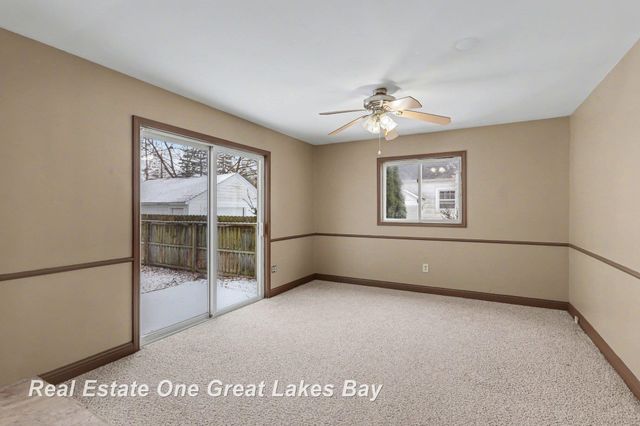 1943 Ottawa Street, Saginaw, MI 48602