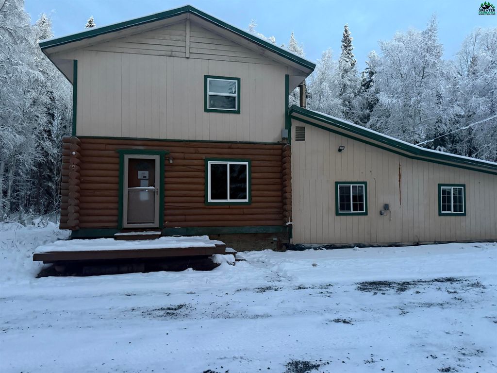 3183 FOUR D COURT, North Pole, AK 99705