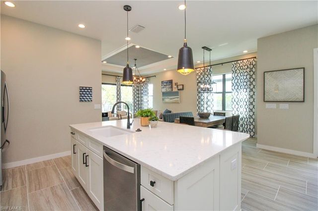 14723 Kingfisher LOOP, Naples, FL 34120