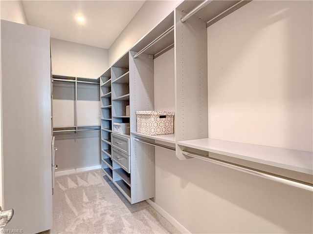 14723 Kingfisher LOOP, Naples, FL 34120