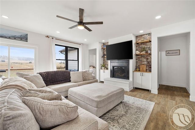 85 Eagle Cliff Meadows ROAD, Billings, MT 59101