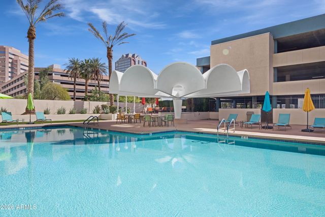 207 W Clarendon Avenue A12, Phoenix, AZ 85013