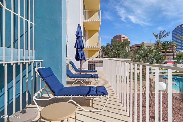 207 W Clarendon Avenue A12, Phoenix, AZ 85013