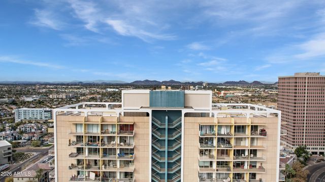 207 W Clarendon Avenue A12, Phoenix, AZ 85013