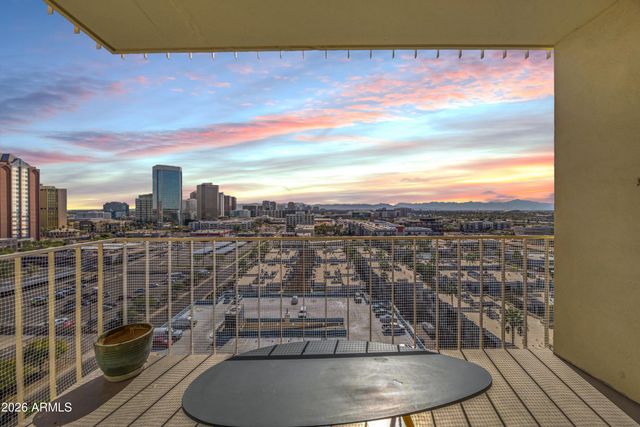 207 W Clarendon Avenue A12, Phoenix, AZ 85013