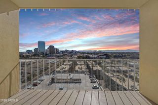 207 W Clarendon Avenue A12, Phoenix, AZ 85013