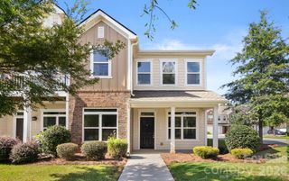 214 Overstone Court, Fort Mill, SC 29715