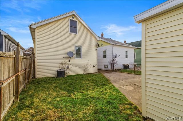 102 Rosedale Street, Buffalo, NY 14207